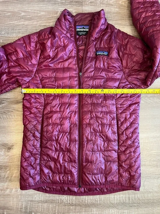 Patagonia Women’s Small Maroon Quilted Lightweight Jacket - Picture 6 of 6